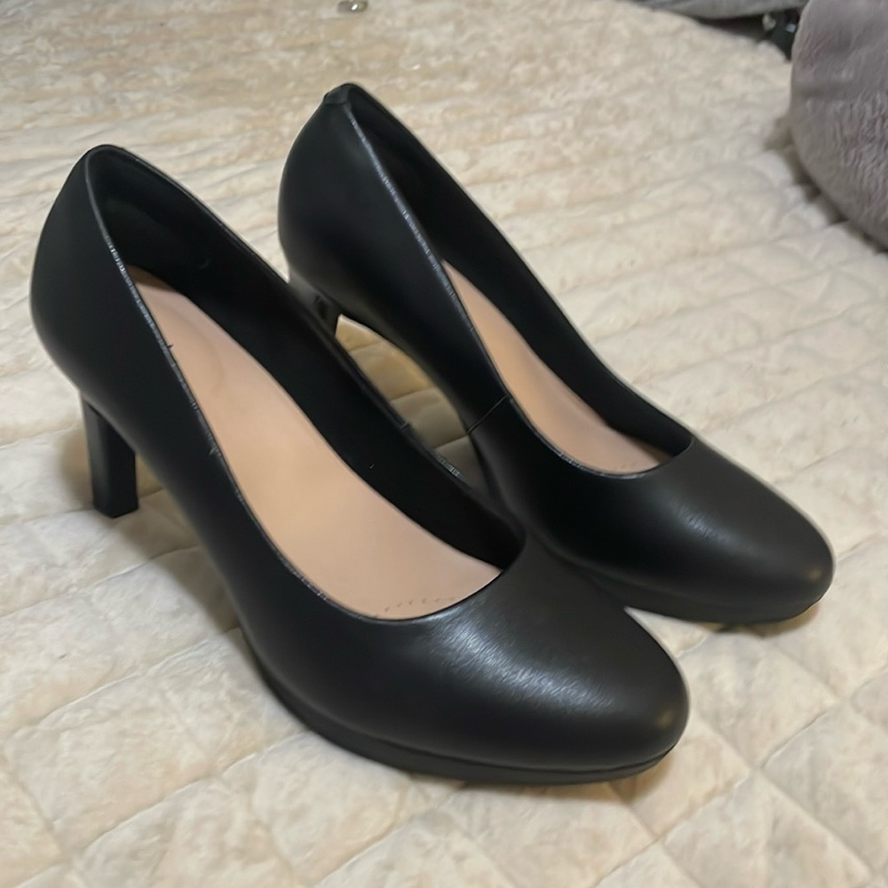 Clarks- Ambyr Joy Black Leather